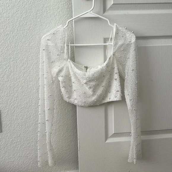 12th Tribe Bridal White Beaded Crop Top Long Sleeve - Picture 2 of 3